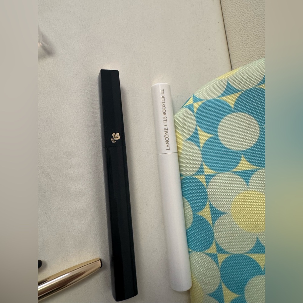 Makeup bundle - Picture 7 of 8